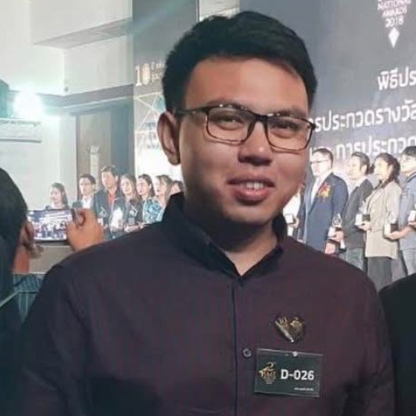 ติวเตอร์ รอฟ